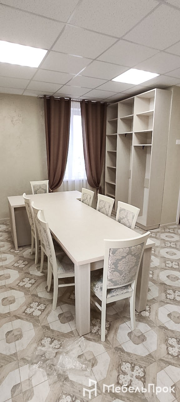 Обеденные столы и барные стойки. Главная