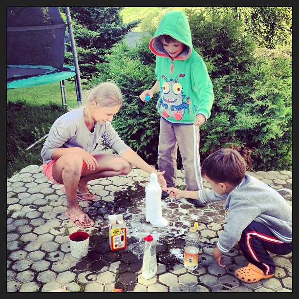 Мы с детьми сборник 1000 фото первая часть. Заставка