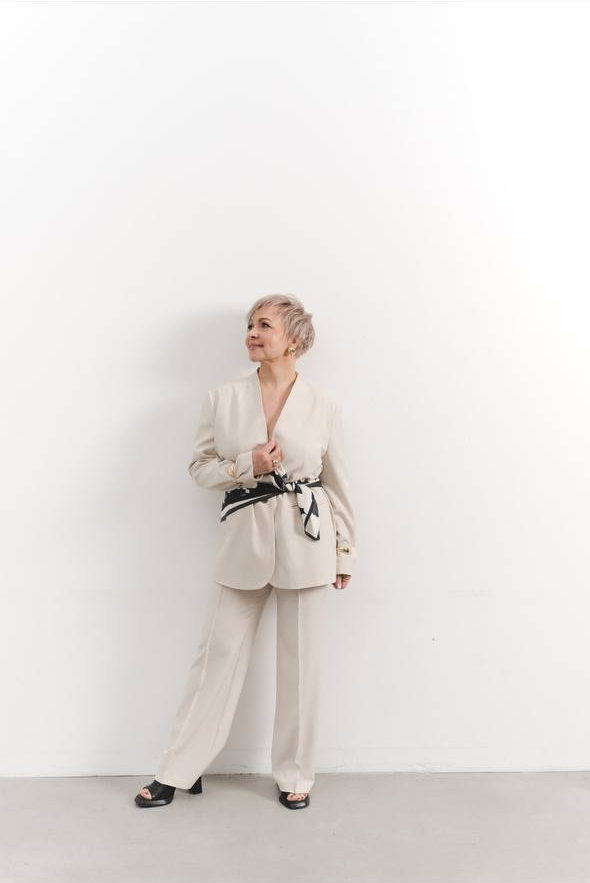 WHITE II. Фотомодель