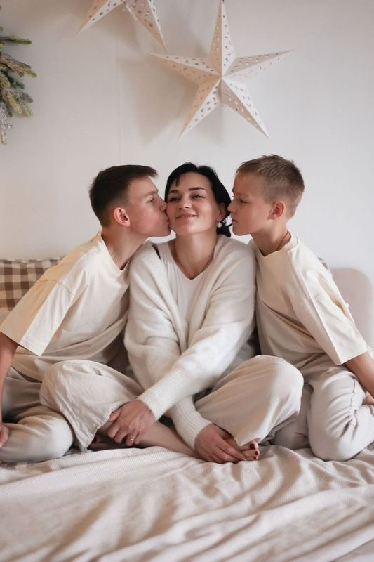 Новогодняя фотосесиия Альбина Тимур и Давид. Фотограф ANNA GEREIHAN