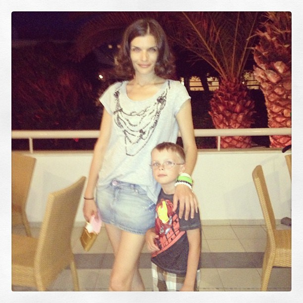 Мы с детьми сборник 1000 фото первая часть. Заставка