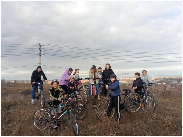 Юность. Дорога. Велосипед (2021). Экстремальные виды спорта в Красном Сулине