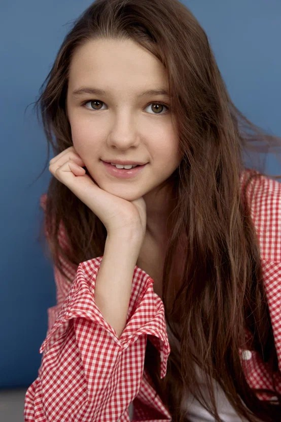 Лычева Милана 11 ЛЕТ 152 СМ. Детское модельное агентство Musthave agency. База профессиональных моделей