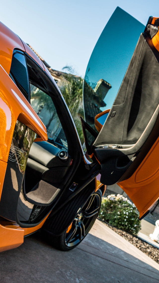 2012 McLaren MP4- 12С. Mixturecaptures