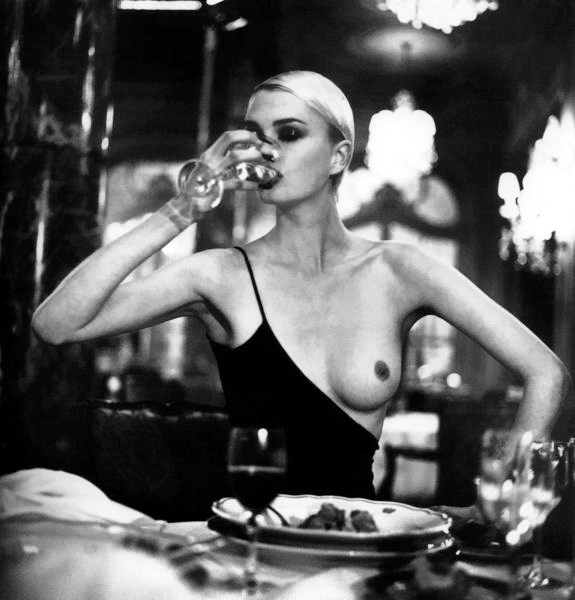 Хельмут Ньютон / Helmut Newton 18+. Женя Красовская | Фотограф | Smm-дизайнер