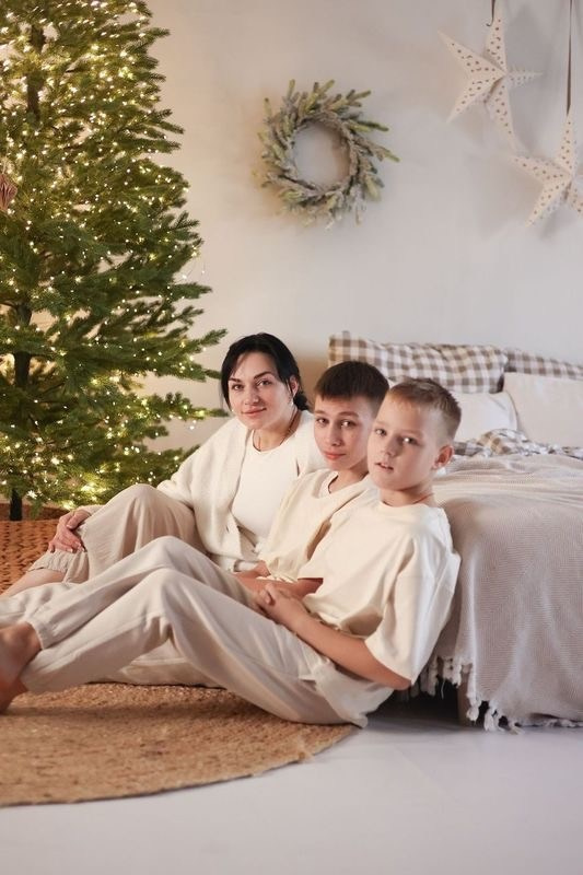 Новогодняя фотосесиия Альбина Тимур и Давид. Фотограф ANNA GEREIHAN