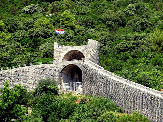 Хорватия: Стон, Трстено, Корчула — радости и гадости природы. Дарья Письменюк / Darya Leitstern — фотограф, музыкант, журналист, путешественник