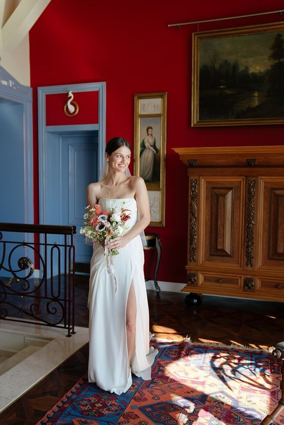 Образы основного платья ВДОХНОВЕНИЕ 2024. Свадебный и репортажный фотограф Элина Козырьянова