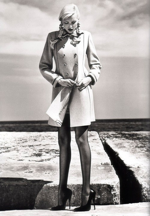 Хельмут Ньютон / Helmut Newton 18+. Женя Красовская | Фотограф | Smm-дизайнер