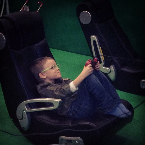 Мы с детьми сборник 1000 фото первая часть. Заставка