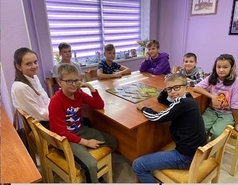 Игры способствуют развитию мотивации. LinguaCentrePro