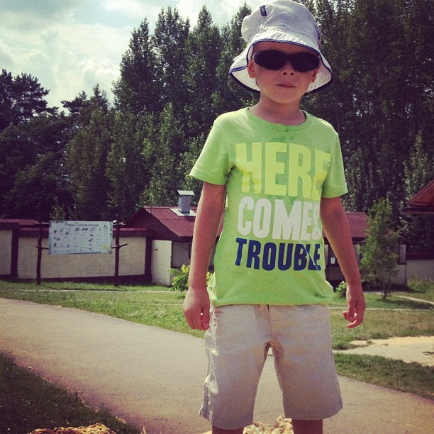 Мы с детьми сборник 1000 фото первая часть. Заставка