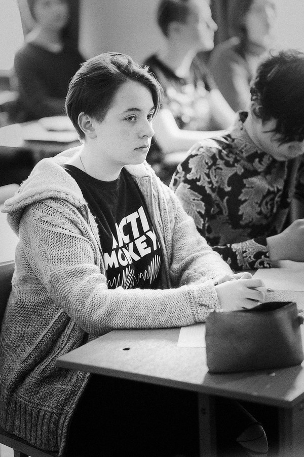 Фоторепортаж со школьного урока 4-го класса. Репортажный фотограф Борис Геер
