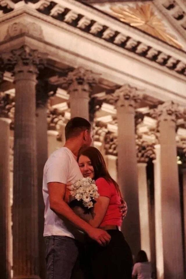 По городу. Костюмер, художник кино и телевидения в спб