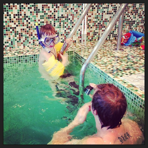 Мы с детьми сборник 1000 фото первая часть. Заставка