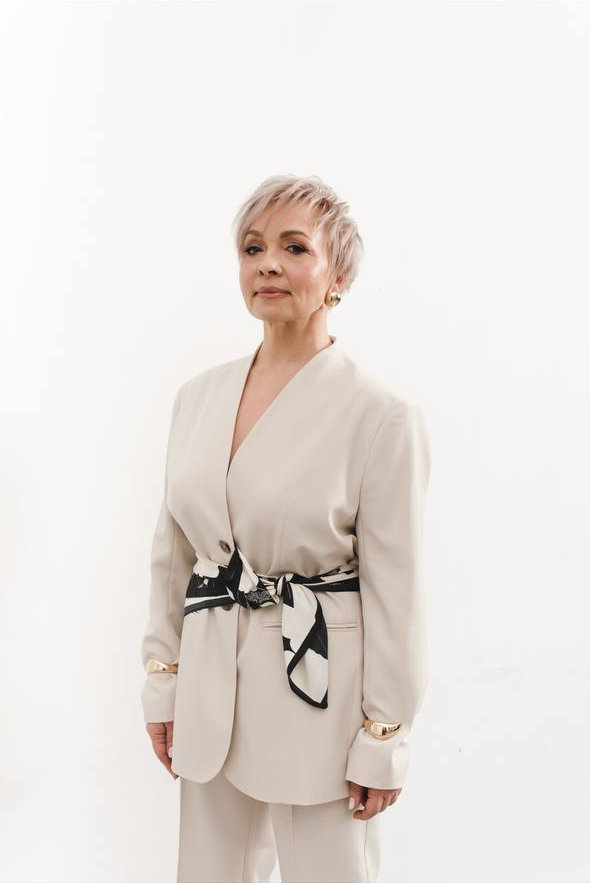 WHITE II. Фотомодель