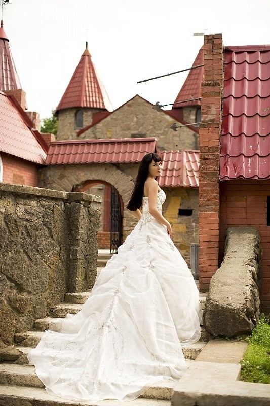 Свадебные съемки. Женский фотограф в Санк-Петербурге и Москве — фотосессия девушки в студии, портрет, фотосъемка