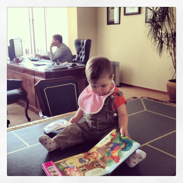 Мы с детьми сборник 1000 фото первая часть. Заставка