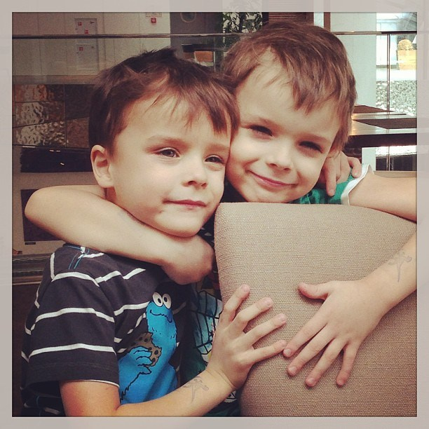 Мы с детьми сборник 1000 фото первая часть. Заставка