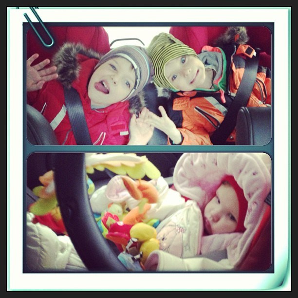 Мы с детьми сборник 1000 фото первая часть. Заставка