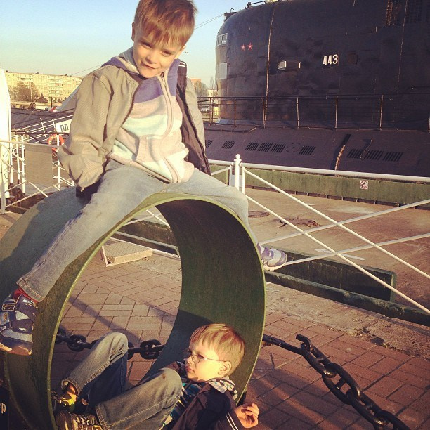 Мы с детьми сборник 1000 фото первая часть. Заставка