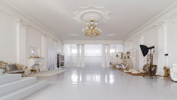 Зал «Белый» 256 м²