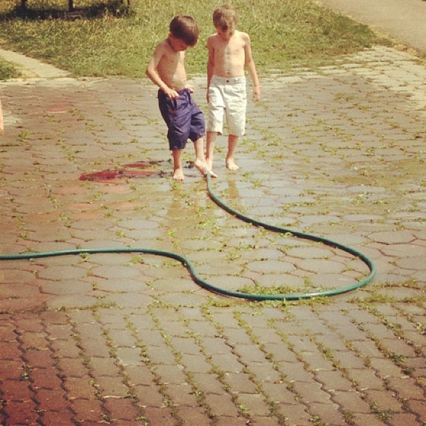 Мы с детьми сборник 1000 фото первая часть. Заставка