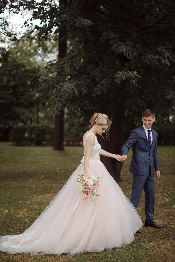 Свадебная фотография с бабушкой и дедушкой