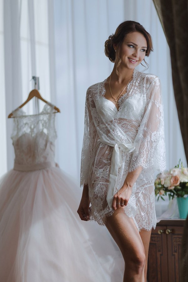 Нежность и страсть свадебного поцелуя