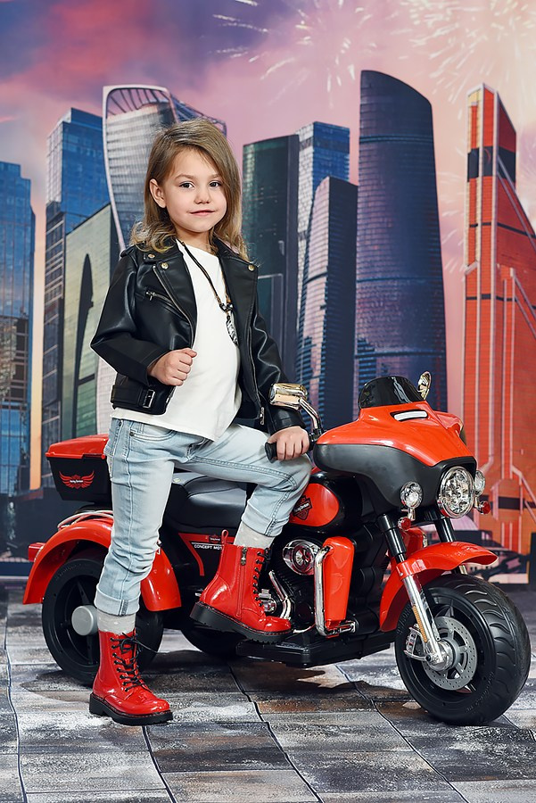 Байкер/ Детский сад. Фотовидеомейкер Виктор Павленко