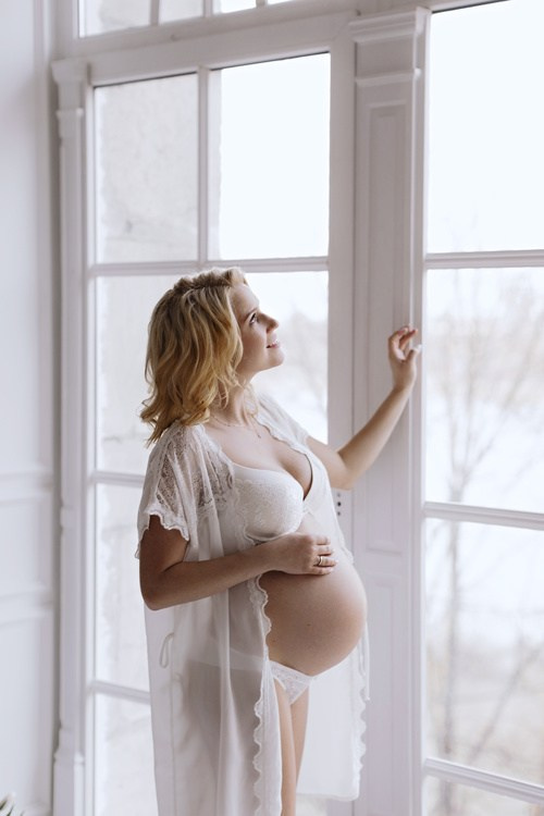 Фотосессия Даши и Володи в ожидании чуда. Семейный и женский фотограф в Санкт-Петербурге Виктория Кострова