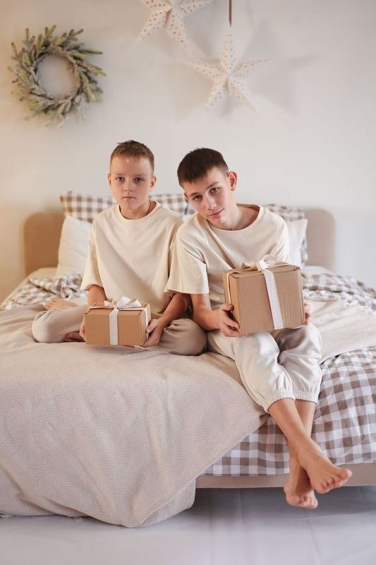 Новогодняя фотосесиия Альбина Тимур и Давид. Фотограф ANNA GEREIHAN