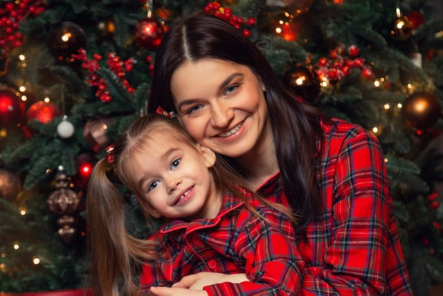 Семейная фотосессия в Москве - тёплые кадры с детьми и новогодние образы | Анна Татаурова. Фотограф Анна Татаурова | Авторская фотосъемка в Москве