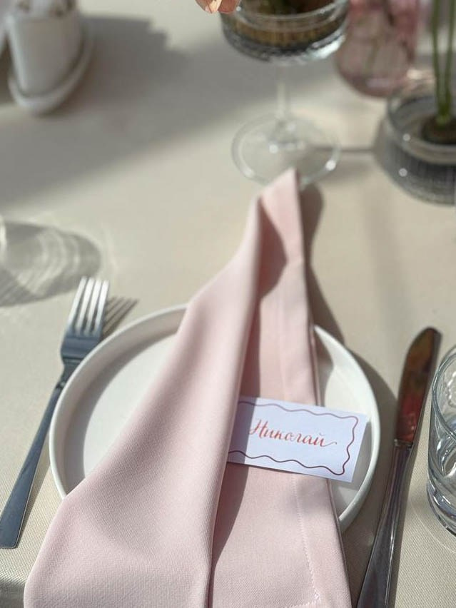 Карточки гостей, от 100 руб. Дизайнер полиграфии в Санкт-Петербурге. Заказать свадебные приглашения, подарочные сертификаты, полиграфию для бизнеса, шелковые ленты