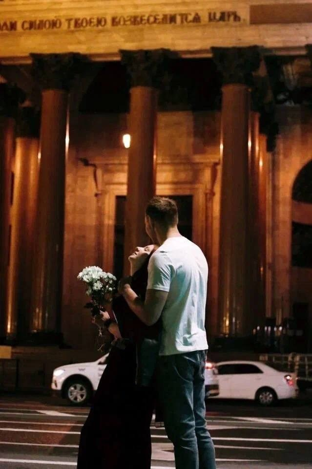 По городу. Костюмер, художник кино и телевидения в спб