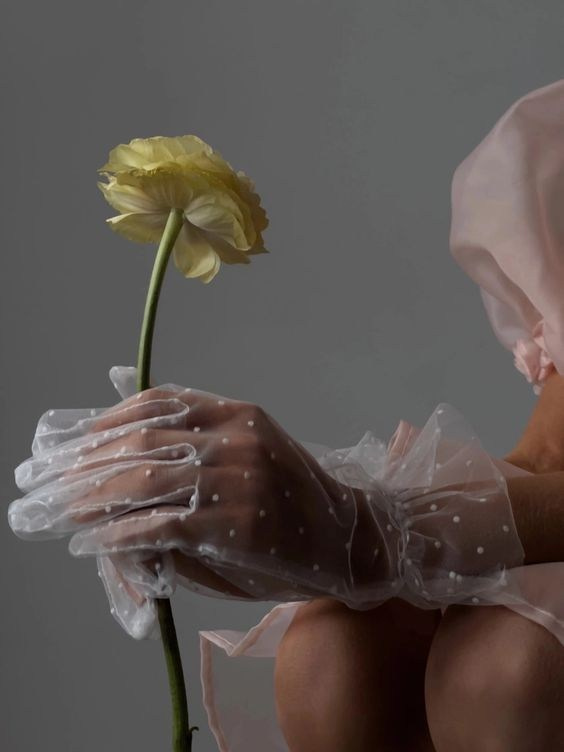 Чувственно, для девушки в студии. Фотограф в Иркутске Кристина Телегина