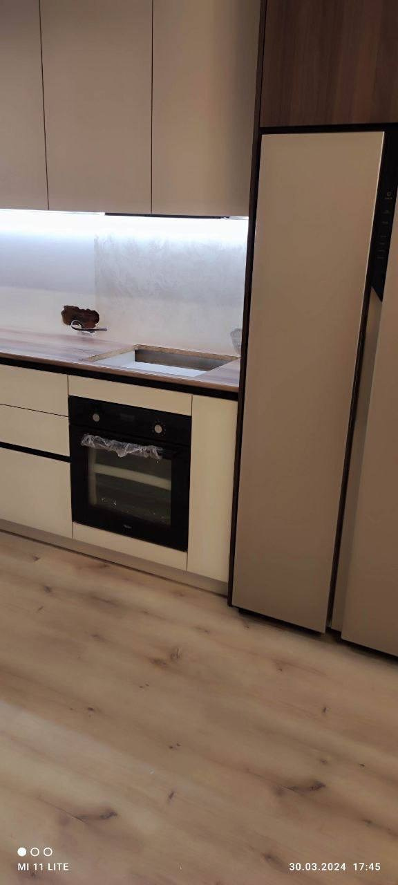 Фото с монтажа |Мебель на заказа: кухни, шкафы и т.д. в Томске. ГУДРУМ — Мебель на заказ в Томске | Кухни | Шкафы | Стулья и Столы