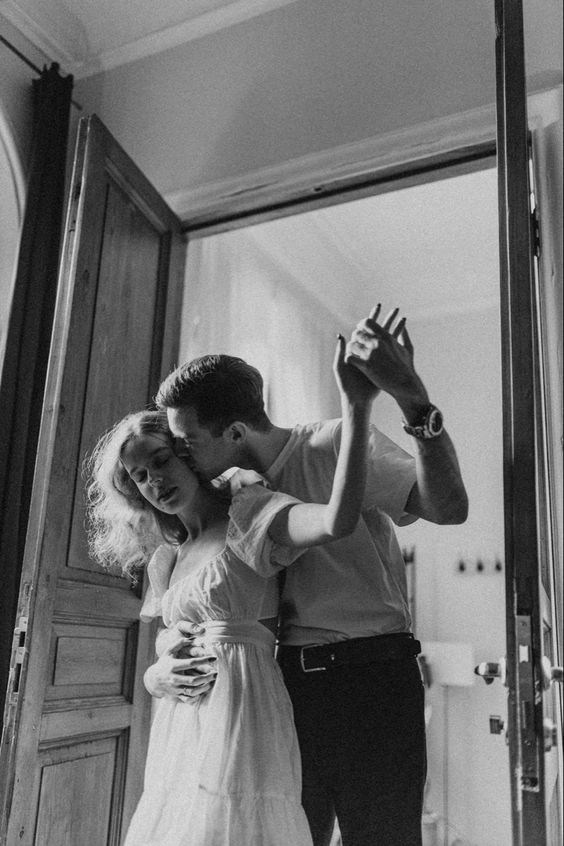 Парная фотосессия, в студии. Фотограф в Иркутске Кристина Телегина