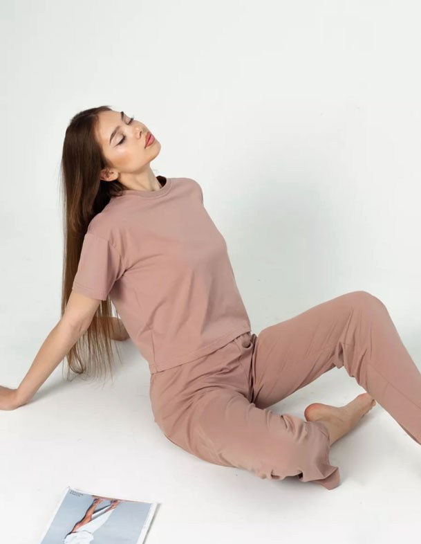 Профессиональная модель для Wildberries, Ozon и Lamoda — Ира