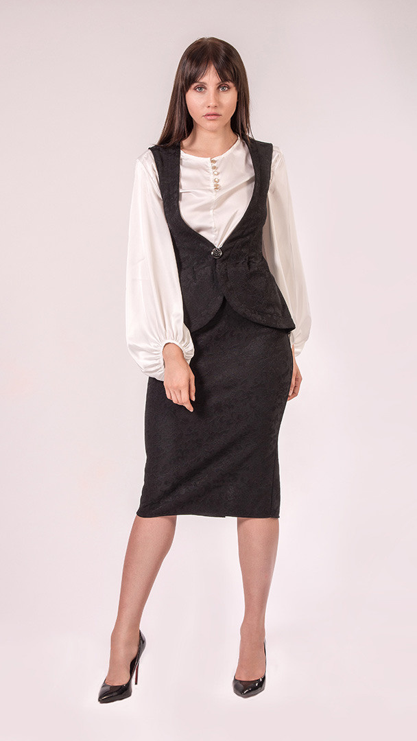 фотограф Андрей Богатов Сызрань, каталожная съёмка, школьная форма для учительницы