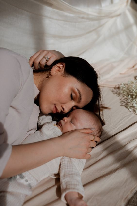 Семейная с малышом, дома. Фотограф в Иркутске Кристина Телегина