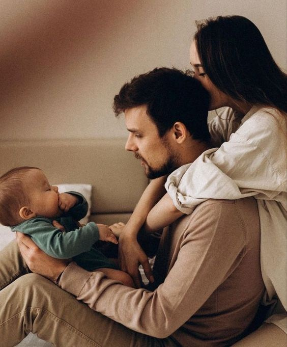 Семейная с малышом, дома. Фотограф в Иркутске Кристина Телегина