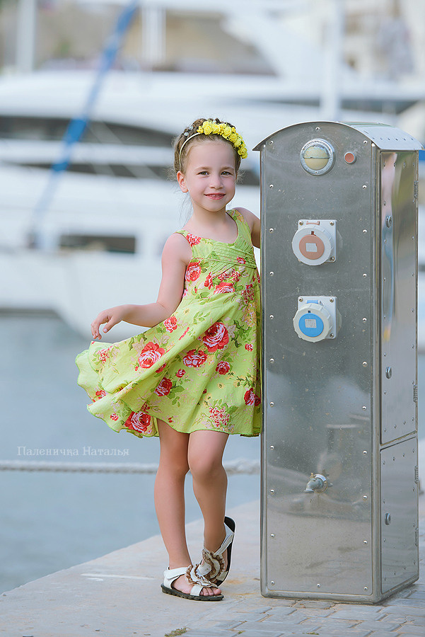 детский фотограф Севастополь.  Детская фотосессия на набережной в Балаклаве