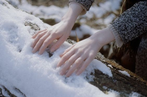 Зима. Фотосессия на улице для девушки. Фотограф в Иркутске Кристина Телегина