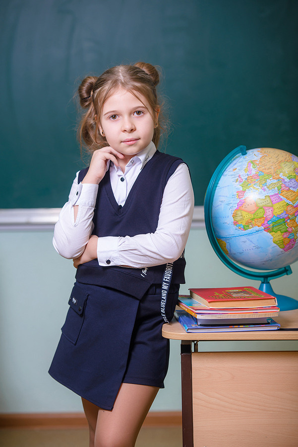 выпускной альбом, выпускные альбомы,  Севастополь, в Севастополе, виньетка, общая фотография класса, фотосъемка утренников, фотосъемка в детском саду, фотограф на выпускной, фотосессия в школе, в детском саду, подготовка ЕГЭ Севастополь, ОГЭ Севастополь, фотограф на 1 сентября