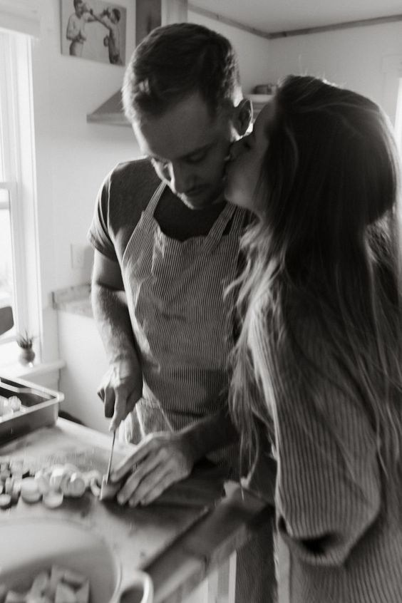 Парная фотосессия, дома. Фотограф в Иркутске Кристина Телегина