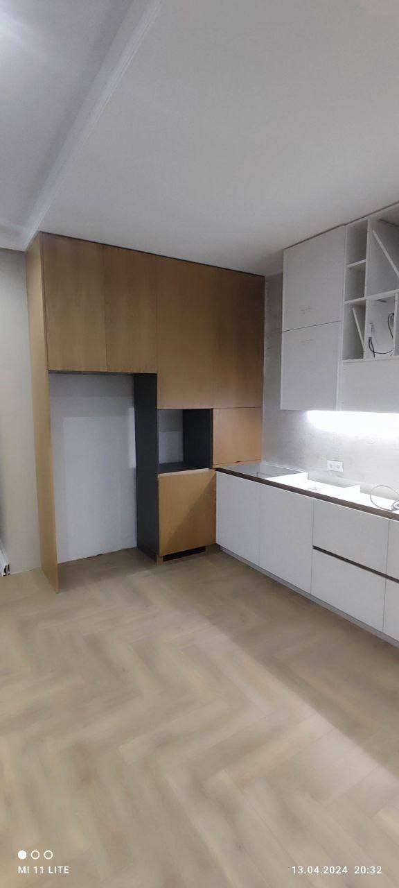 Фото с монтажа |Мебель на заказа: кухни, шкафы и т.д. в Томске. ГУДРУМ — Мебель на заказ в Томске | Кухни | Шкафы | Стулья и Столы