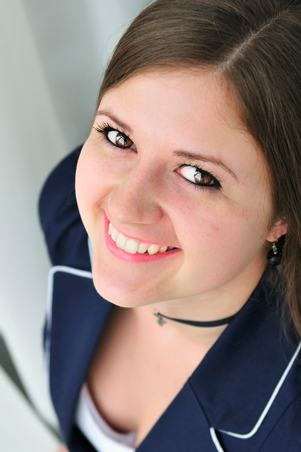 Съёмка портретов. Съёмка людей в студии. Предметная фотосъемка для маркетплейсов в Москве. Предметный фотограф Дмитрий Дрогунов