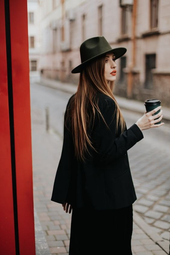 Прогулочная фотосессия, для девушки. Фотограф в Иркутске Кристина Телегина