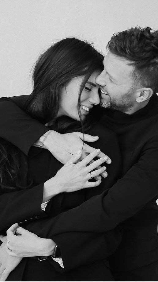 Парная фотосессия, в студии. Фотограф в Иркутске Кристина Телегина